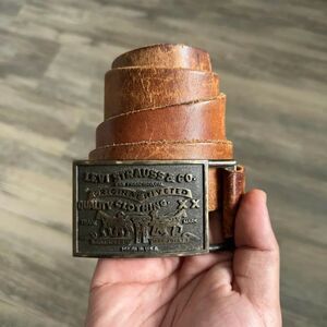 Vintage Levi Strauss & Co. Leather Belt With Belt Buckle Size 32-38